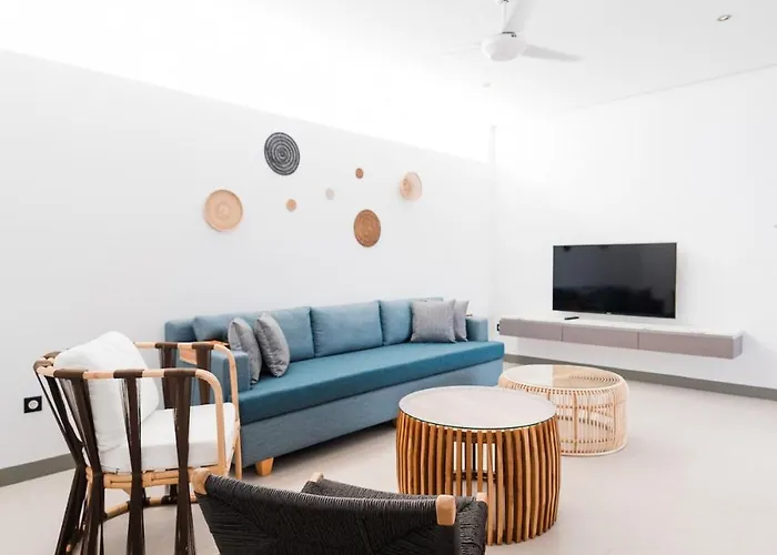 3 Bedroom -3 公寓 塞米亚克